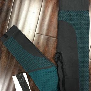 Lululemon About That Base tight.